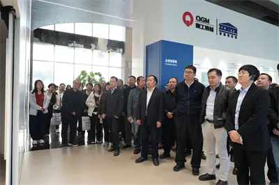 4 -й Національний технічний комітет з стандартизації будівельних машин та обладнання про Quangong Co., Ltd.