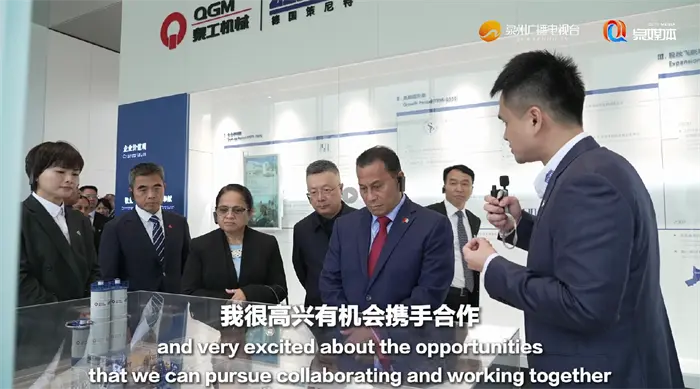 Давайте працювати разом, щоб побудувати майбутнє інфраструктури! Віце-президент Мікронезії відвідує QGM Machinery